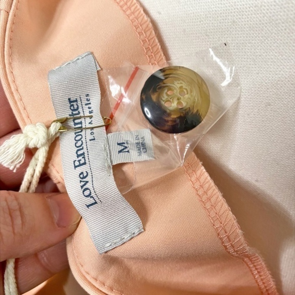 Love Encounter Light Peach Mini Skirt with Button Up Fly NWT - Picture 4 of 9